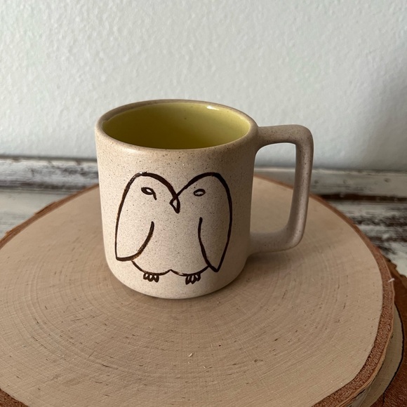 ✨SOLD✨ Vintage PIGEON FORGE POTTERY Lovebirds Birds Art Coffee Cup Mug - Picture 1 of 6